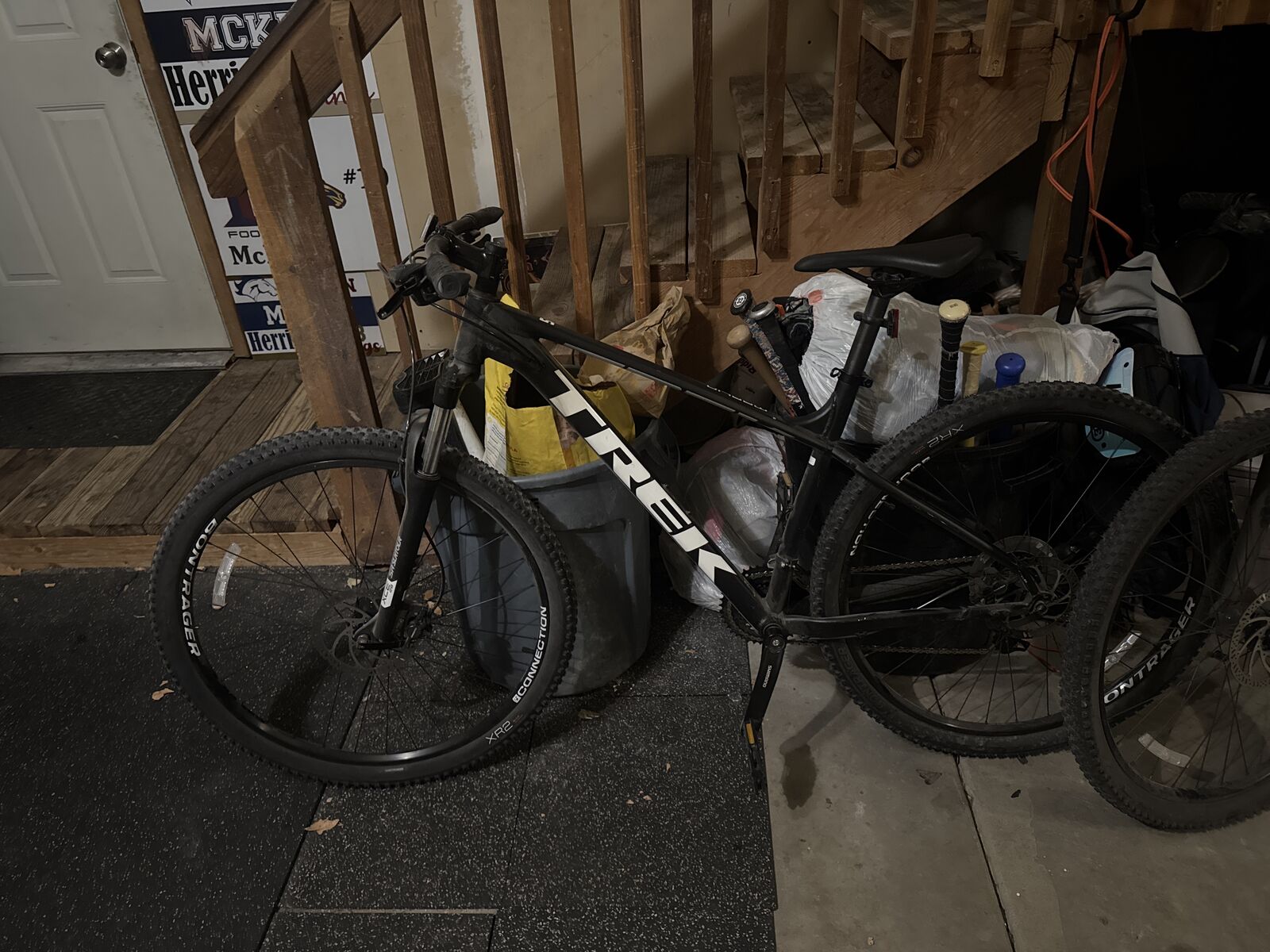 (2) Trek Marlin 5 Large Frame