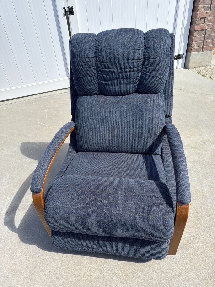 La-Z-Boy Rocker Recliner Glider