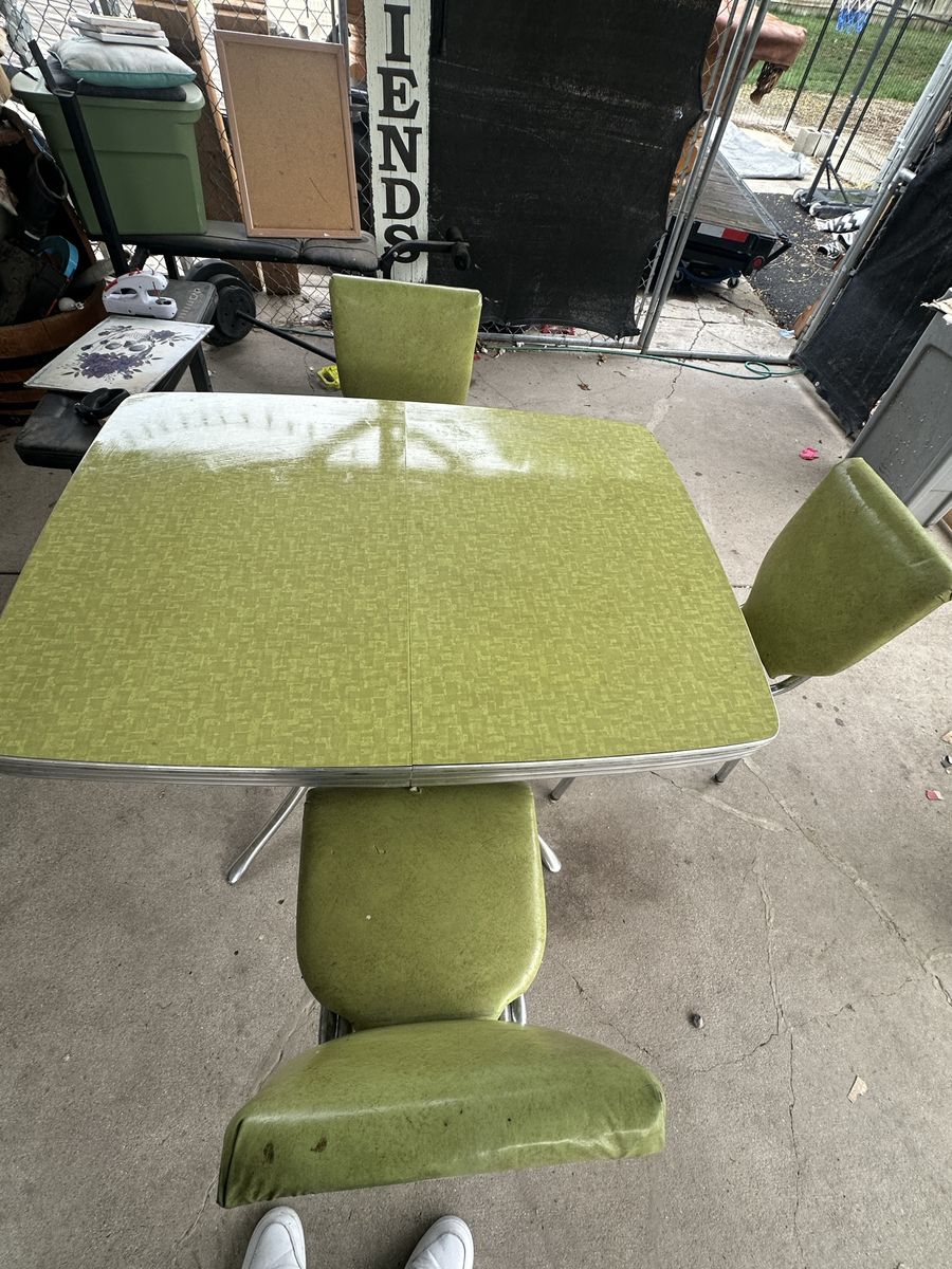 Vintage Dinner Table