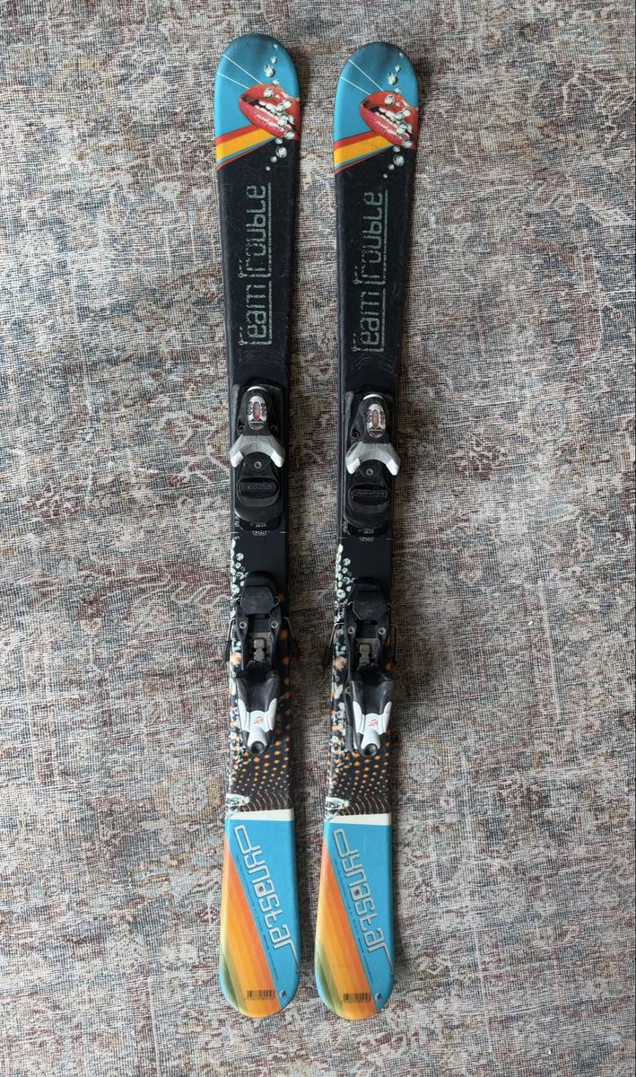 Dynastar Kids Skis 125cm w/ Bindings – Great Condition