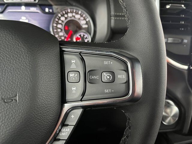 Main image 18