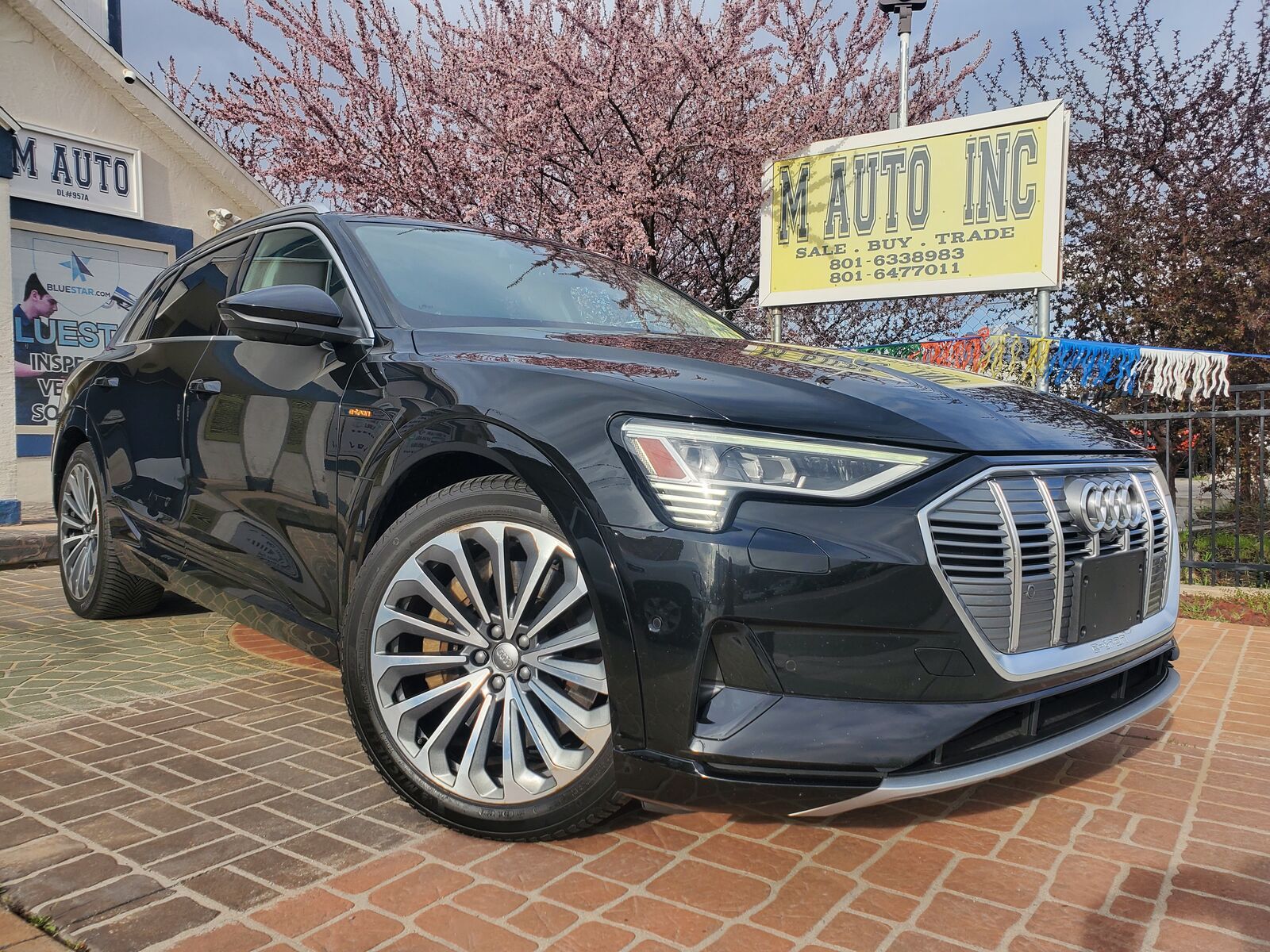 2019 Audi e-tron SUV quattro Prestige