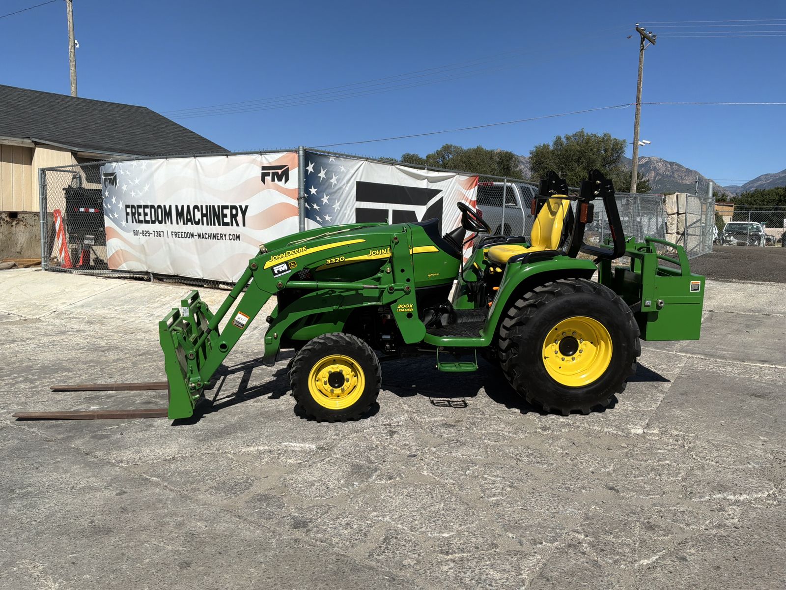 2006 John Deere 3320 4x4 Diesel – ONLY 242 HOURS – Loader, Forks & Snowblower