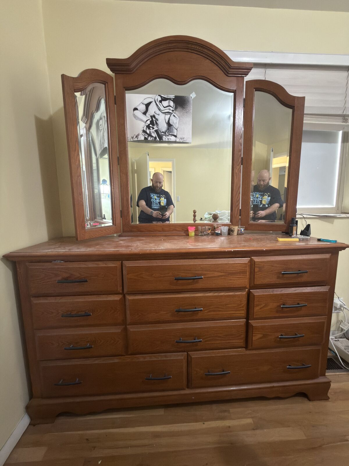 Wood Queen Bedroom set