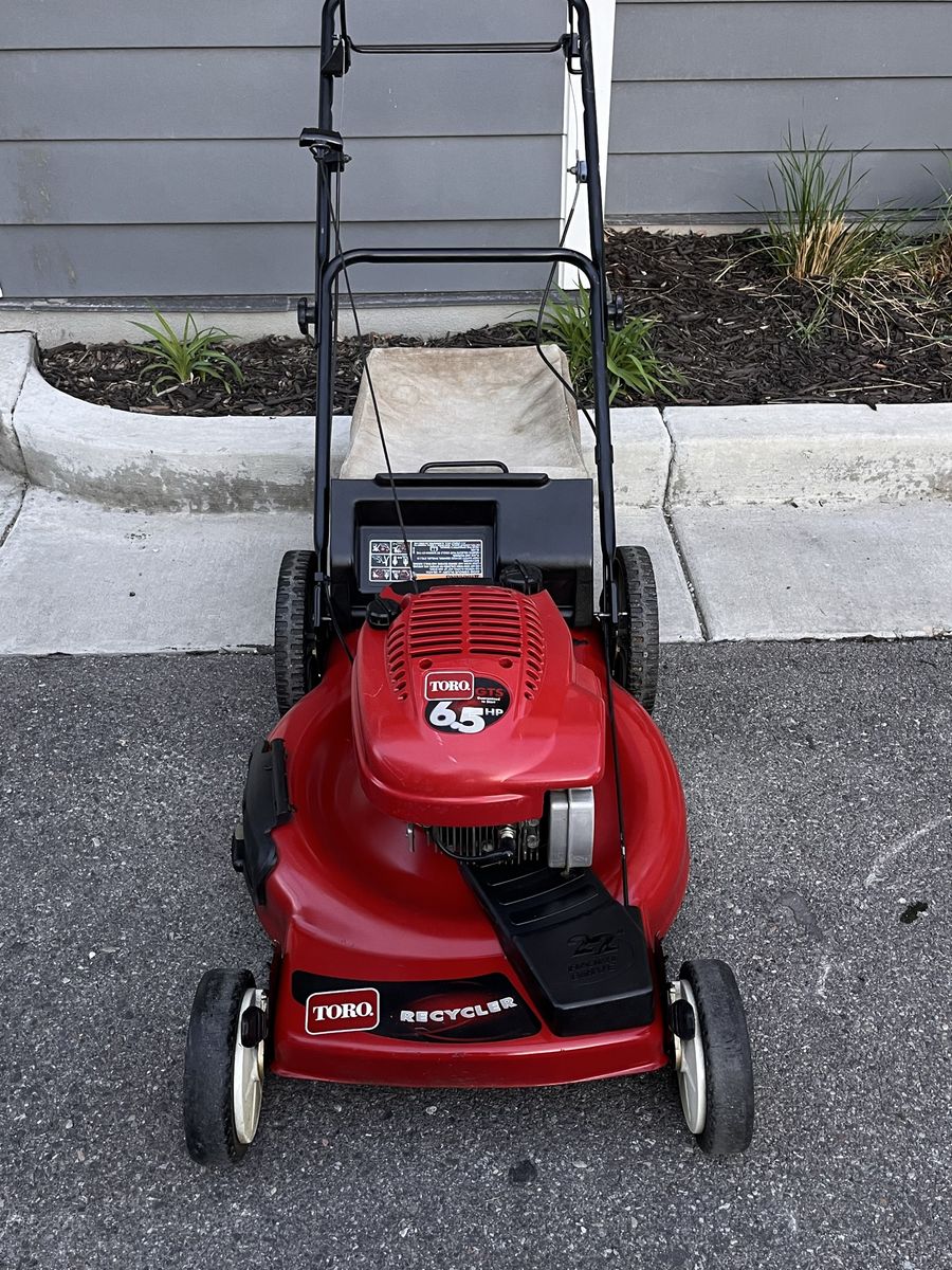 Toro Recycler Self Propelled Lawn mower