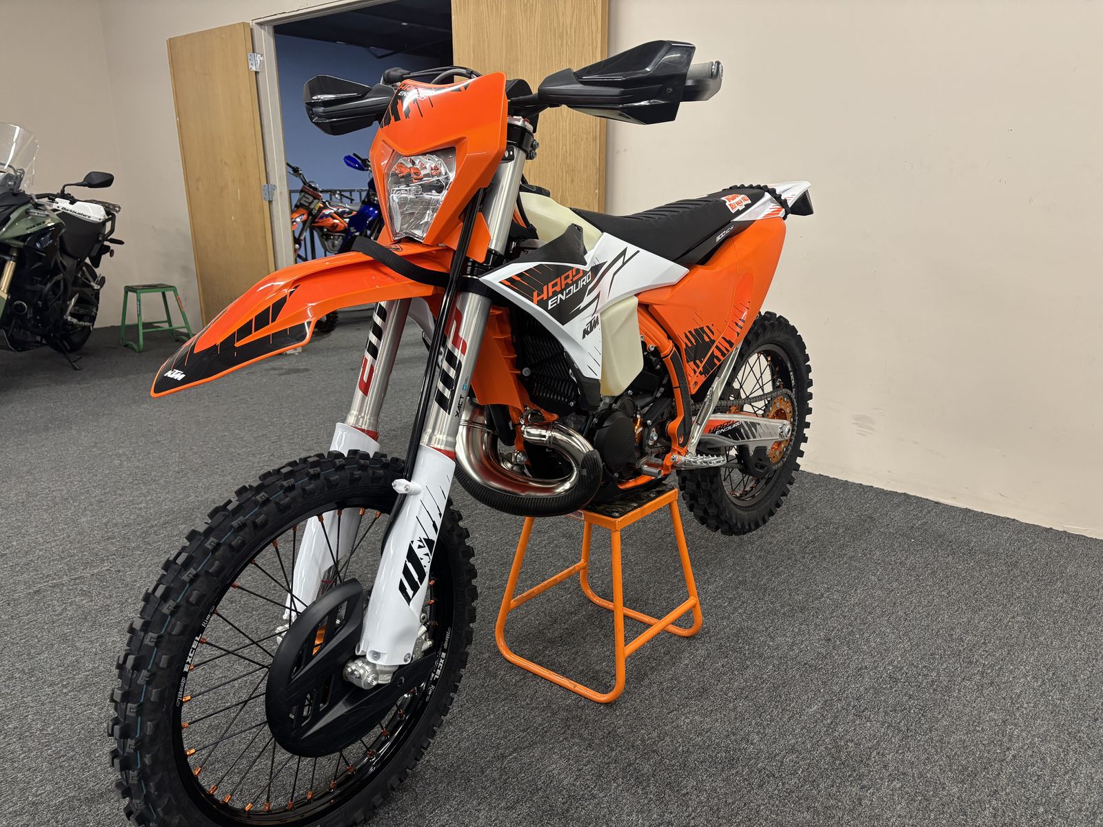 2026 KTM 300 XC-W HARDENDURO