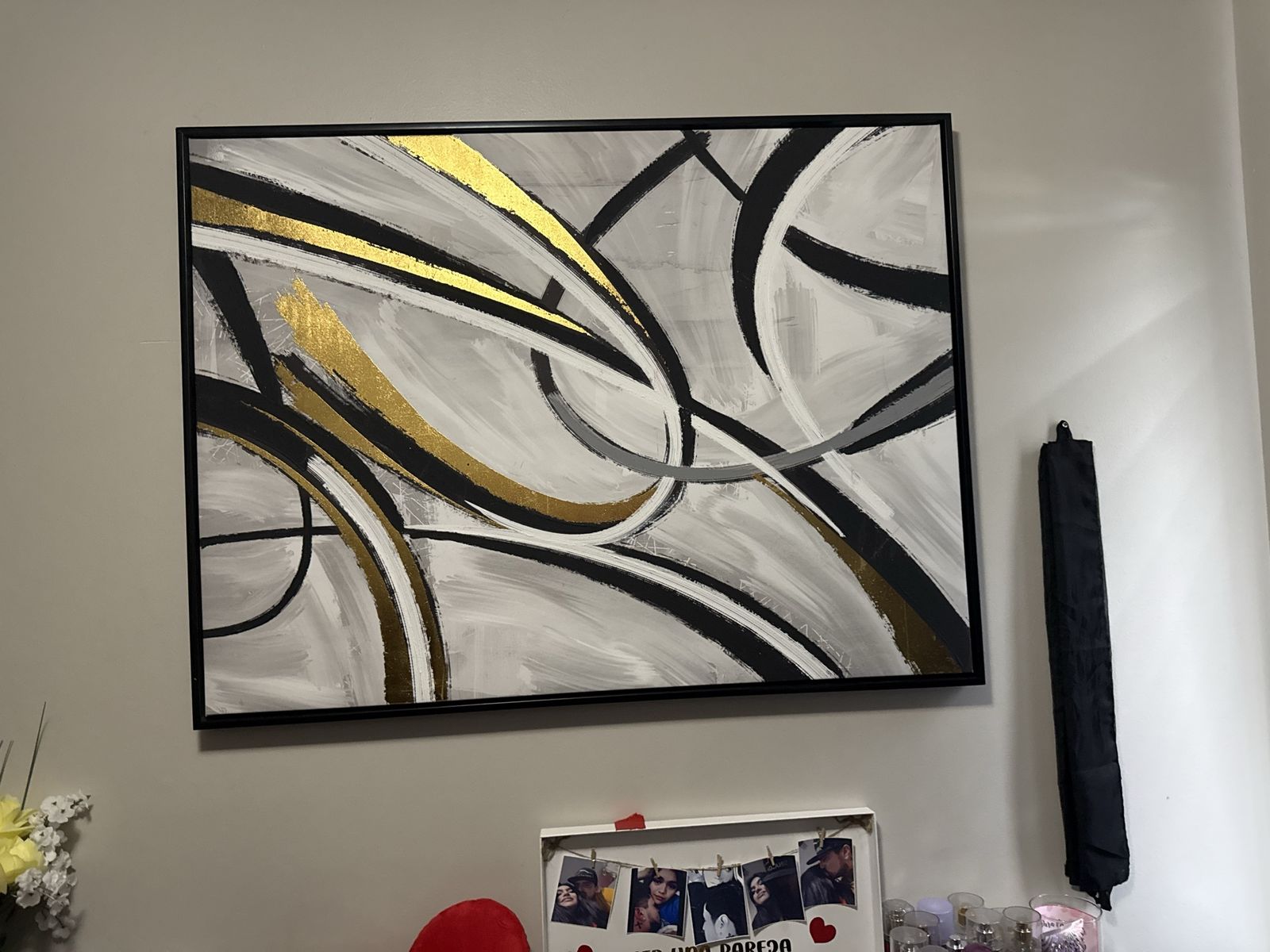 Main image 3
