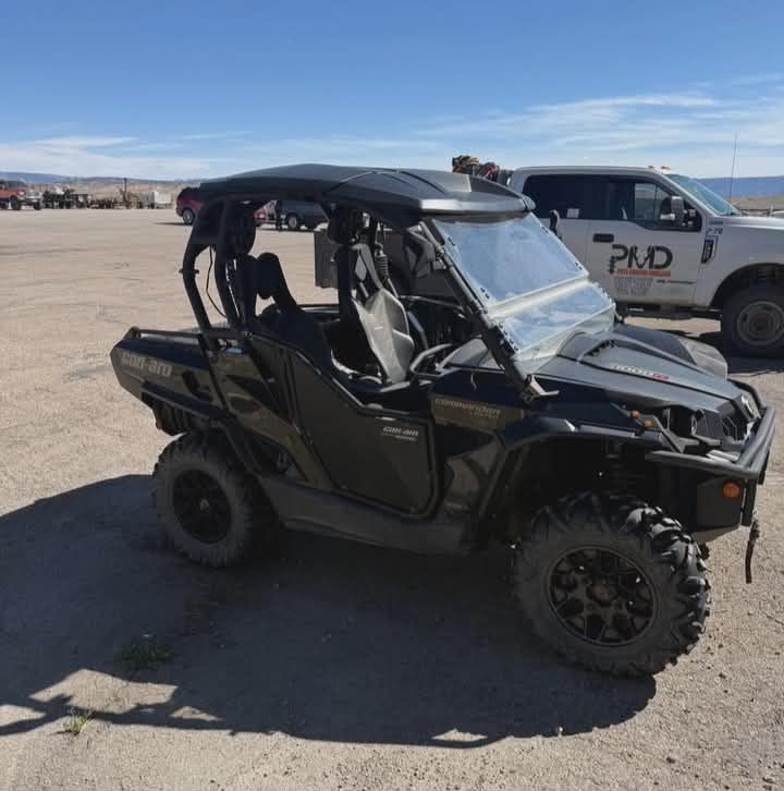 2019 canam commander with gps