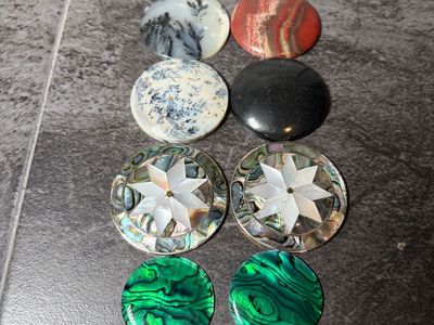 8 Round multicolor stone inlay. Jasper, Mother of pearl, Onyx, Green Paua Shell, Agate