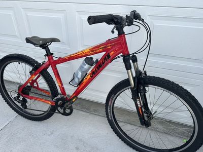 Specialized Hardrock Sport Bike