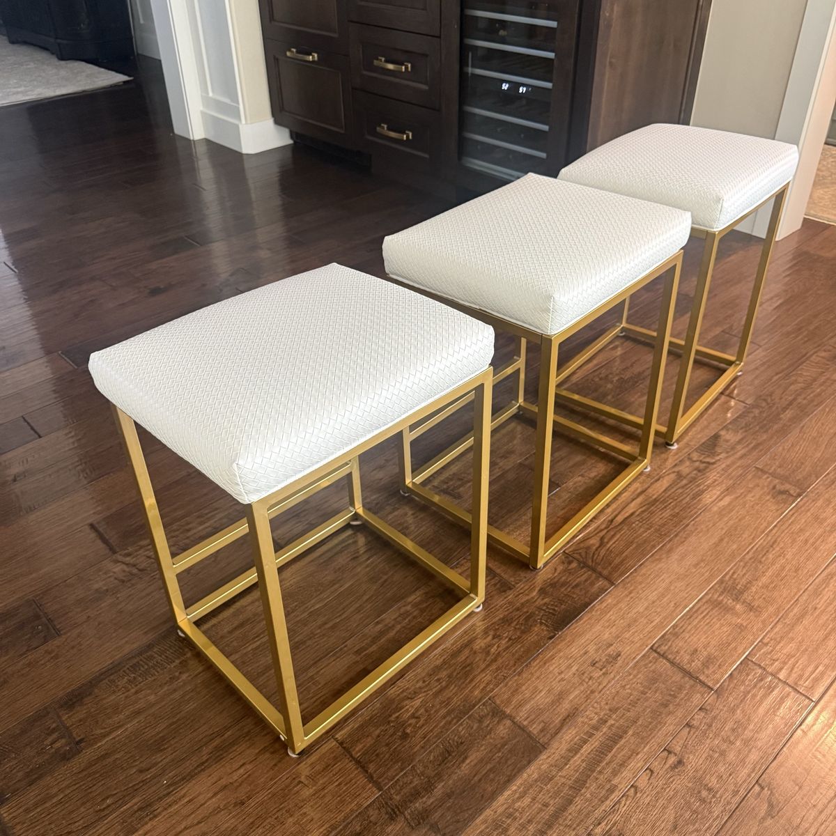Bar Stool Set