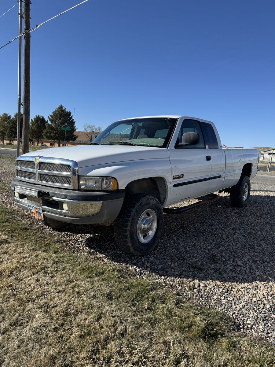 2001 DODGE RAM 2500 Laramie SLT