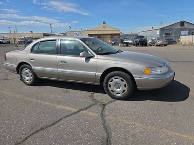 2000 Lincoln Continental Base