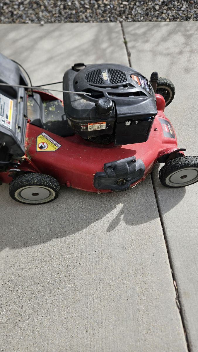 Toro self propel lawnmower