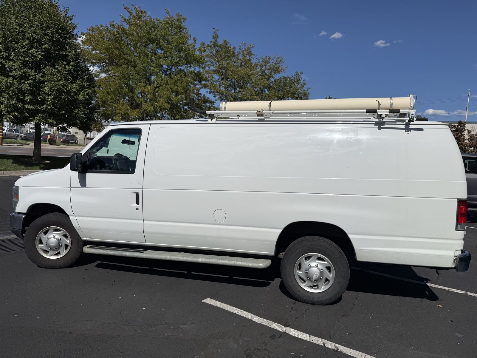 2014 Ford E-250 and Econoline 250 