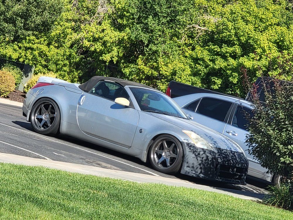2004 Nissan 350 