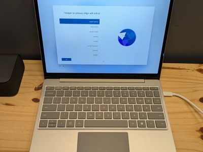 Microsoft Surface Laptop Go 2 - i5-1135G7, 8GB RAM, 128GB SSD