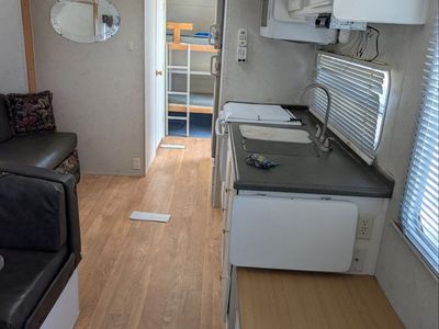 2003 Keystone Outback 25RSS Bunkhouse Travel Trailer – Excellent Condition!