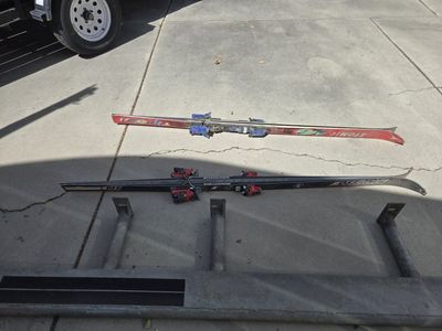 old skis