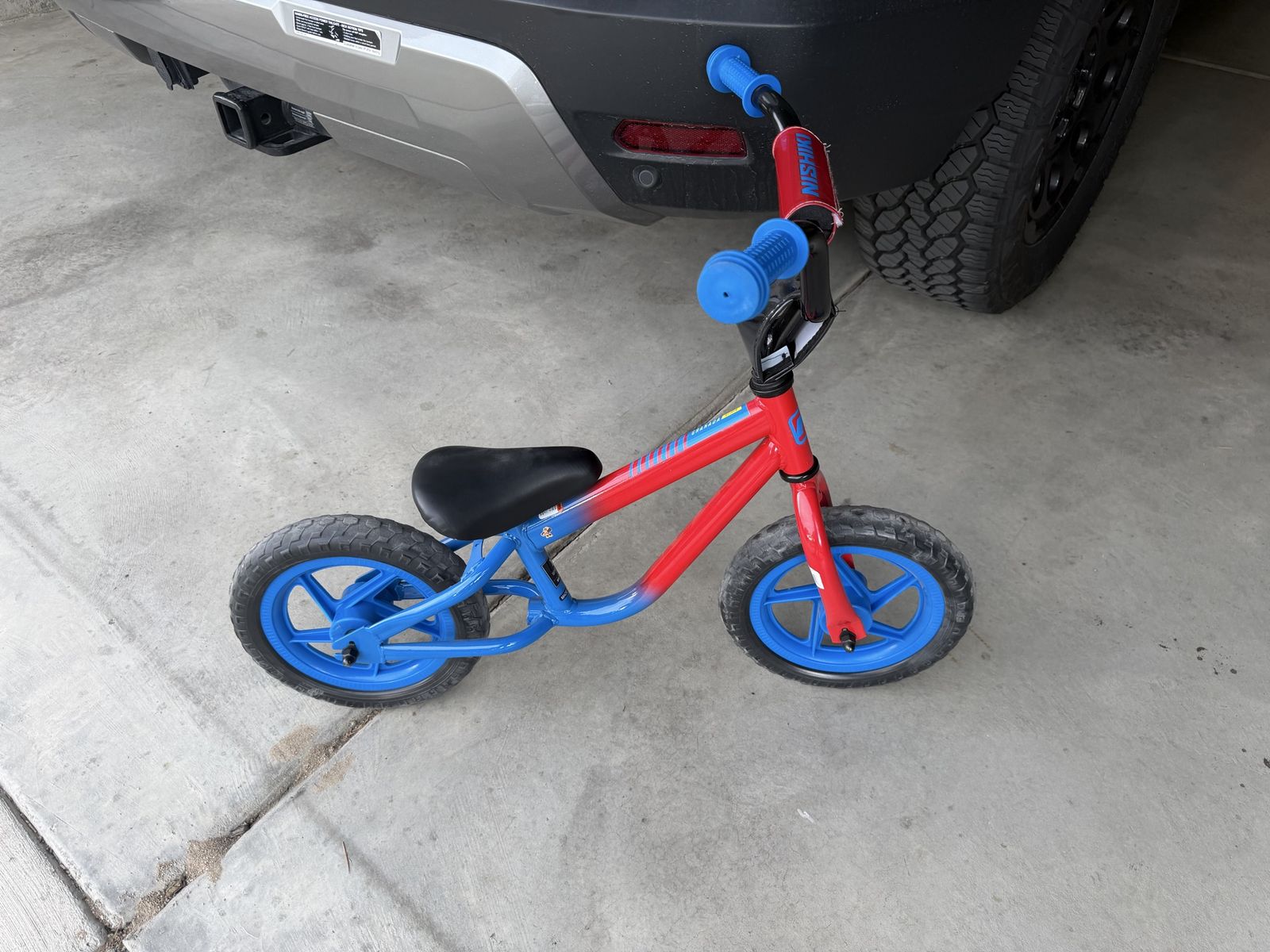 Granada Glider children’s strider Bike/bicycle