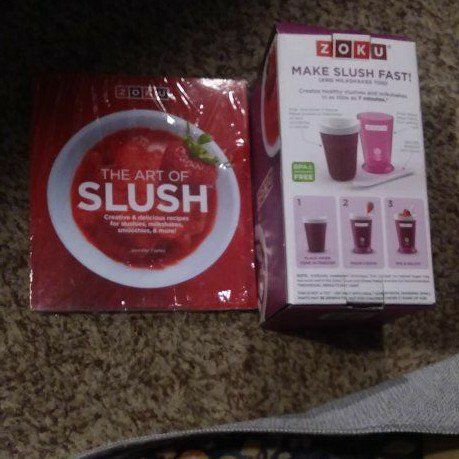 PERSONAL SLUSH AND MILKSHAKE MAKER AND RECIPE BOOK