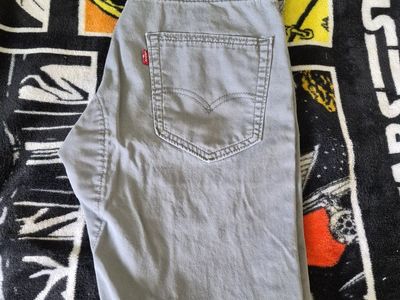 Levi pants for sale 3 pairs