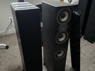 Polk Audio Towers and Center Speaker