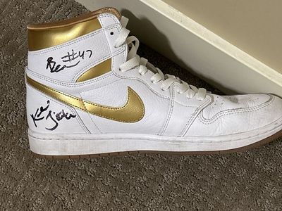 Bear bachmier, coach signed shoe BYU