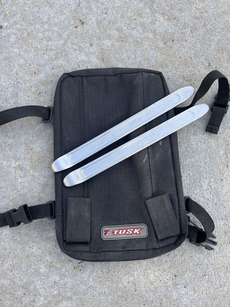 Fender Bag w/Tire Irons (spoons) (Tusk)