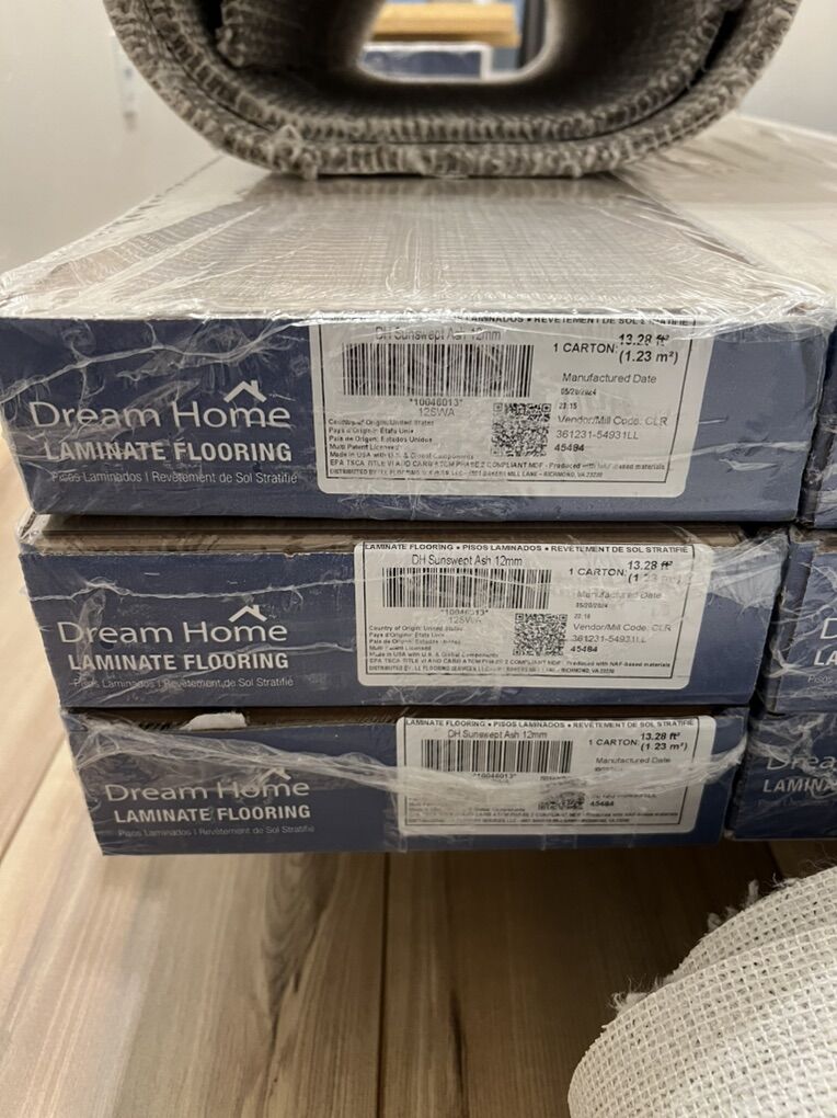 Dreamhome 12mm Laminate Flooring