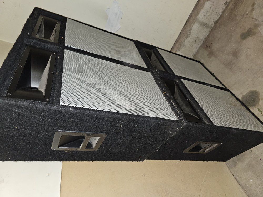 15" speakers