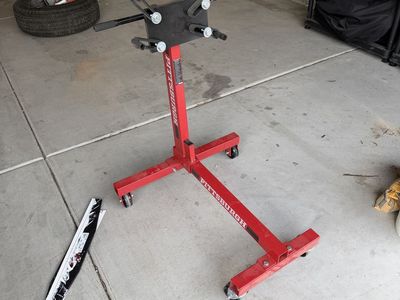 Pittsburgh Automotive 1000 lb Engine Stand - Red, Foldable, Heavy Duty for Auto Repair
