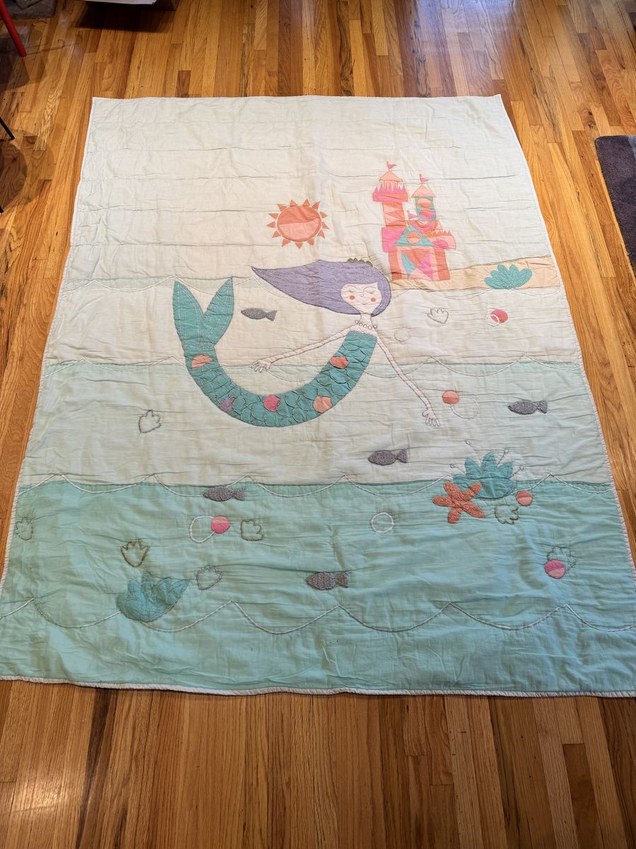Main image 5