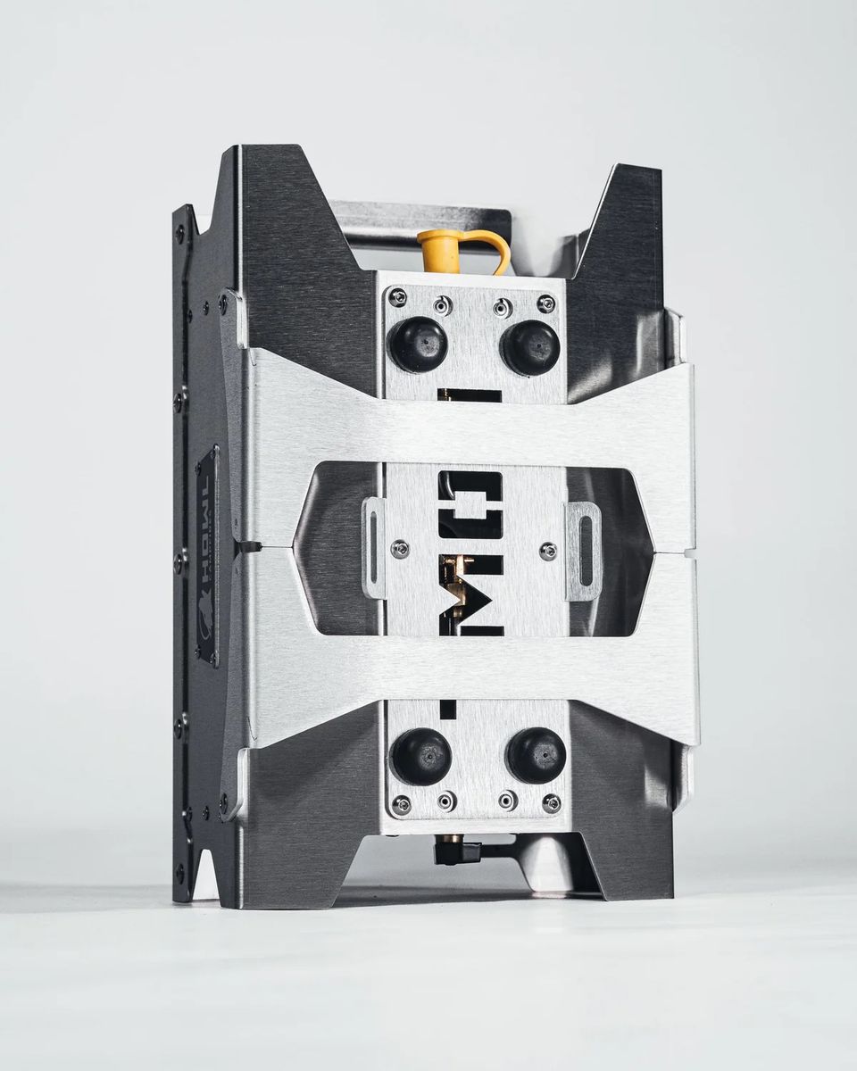 Main image 9