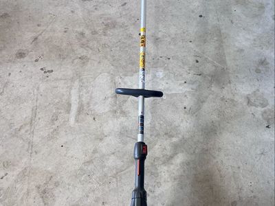 Husqvarna 322L Straight Shaft Weed Eater