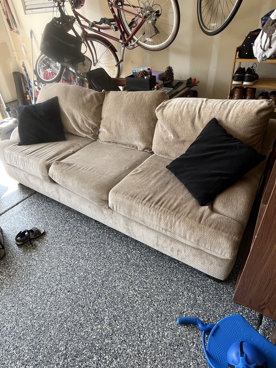 Living spaces couch