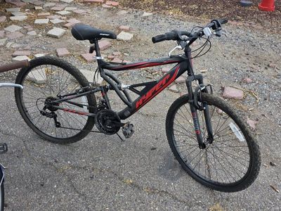 Hyper Mountain Bike Black & Red, Full Suspension, 26-inch Wheels