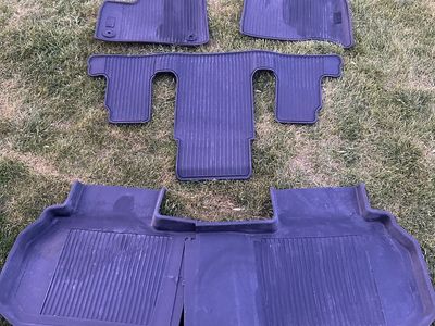 2025 Buick Enclave all weather floormats oem