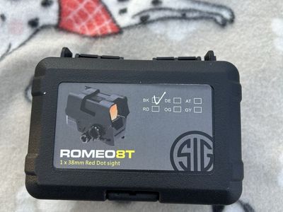 Sig Romeo8T