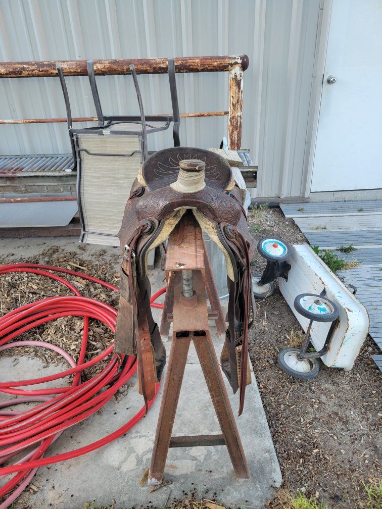 Main image 3