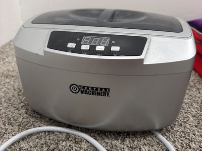 Sonic cleaner