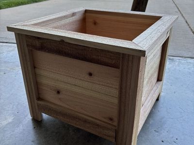 Cedar (Garden) Planter Box
