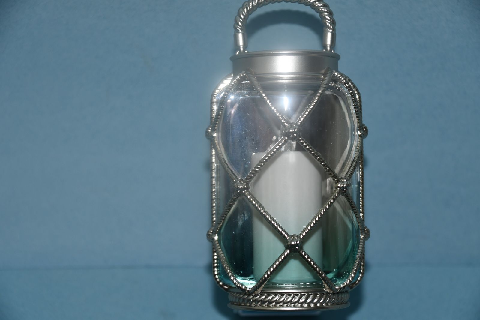 NEW ~ BATH & BODY WORKS "LANTERN" WALLFLOWER ~ LIGHTS UP 24/7