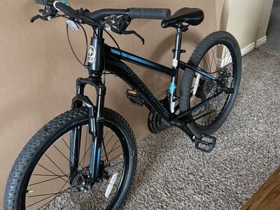 Very Nice Schwinn Sidewinder 24, Like New