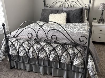 Queen Metal Bed Frame