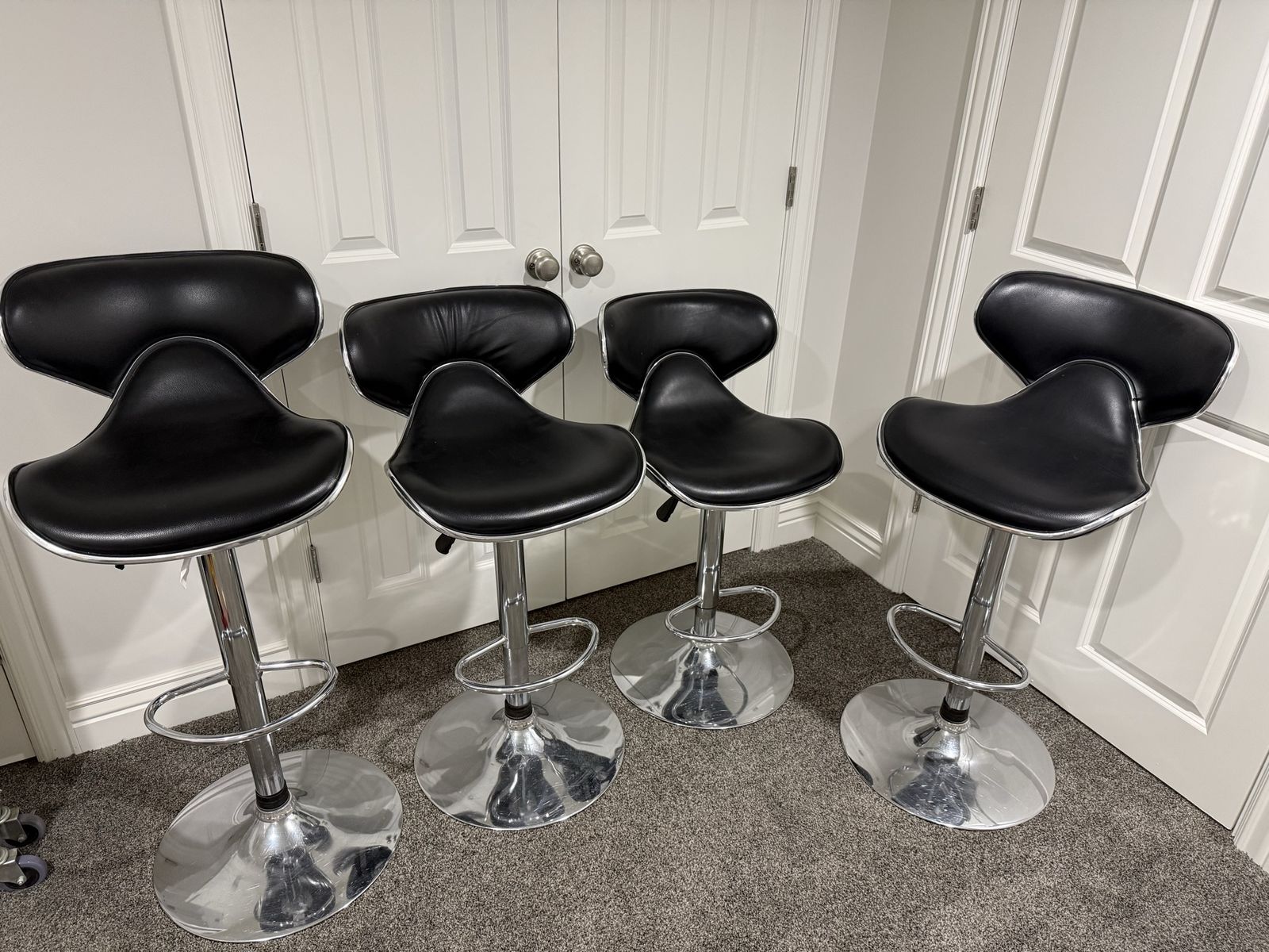 Kitchen stools