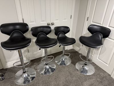 Kitchen stools