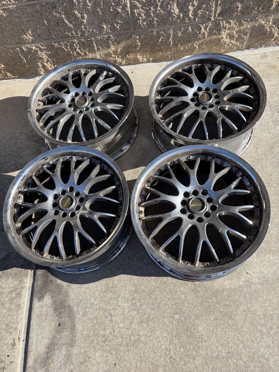 Drag DR-36 18” Wheels/Rims – 5x100 & 5x114.3 – Set of 4