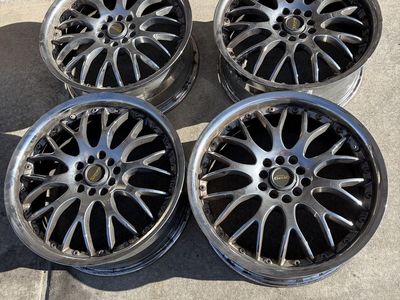 Drag DR-36 18” Wheels/Rims – 5x100 & 5x114.3 – Set of 4