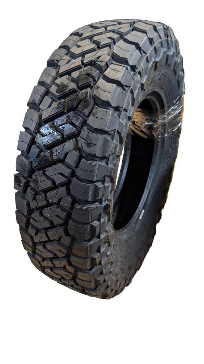 4 TOYO OPEN COUNTRY R/T TRAIL BSW LT 255 80 17 123/120Q 10PLY RUGGED TERRAIN TIRE 354450